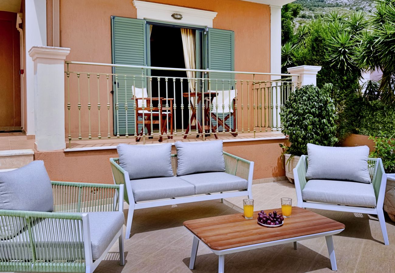 Villa in Lourdas - Villa Marianna