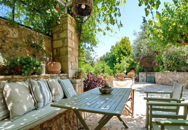 Villa in Stylos - Villa Vigla Villa in Stylos - Villa Vigla