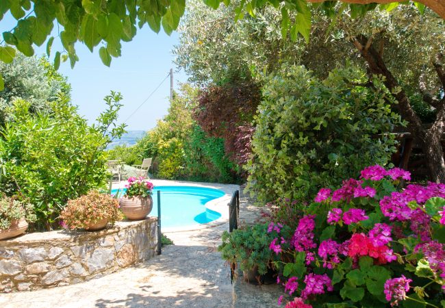 Villa in Stylos - Villa Vigla Villa in Stylos - Villa Vigla