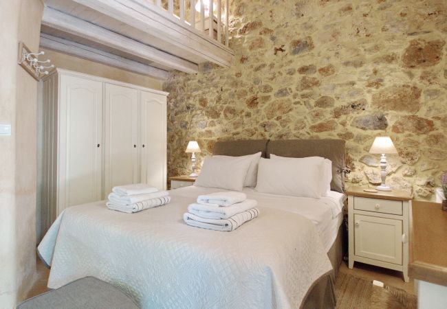 Villa in Stylos - Villa Vigla Villa in Stylos - Villa Vigla