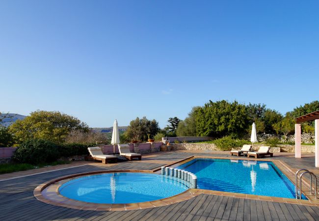 Villa in Armeni - Villa Galania Villa in Armeni - Villa Galania