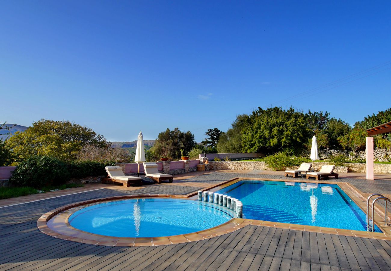 Villa in Armeni - Villa Galania