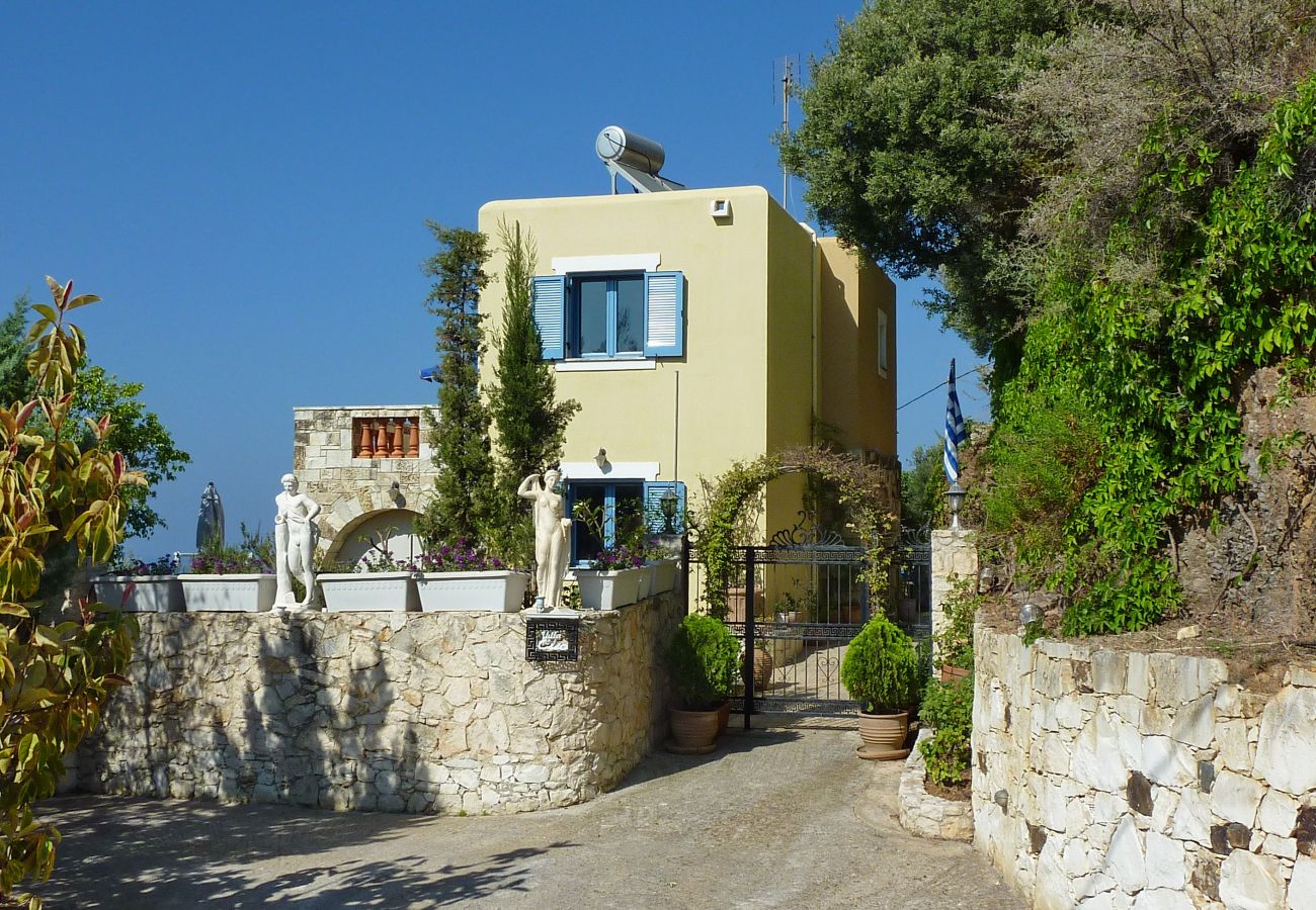 Villa in Stalos - Villa Clio