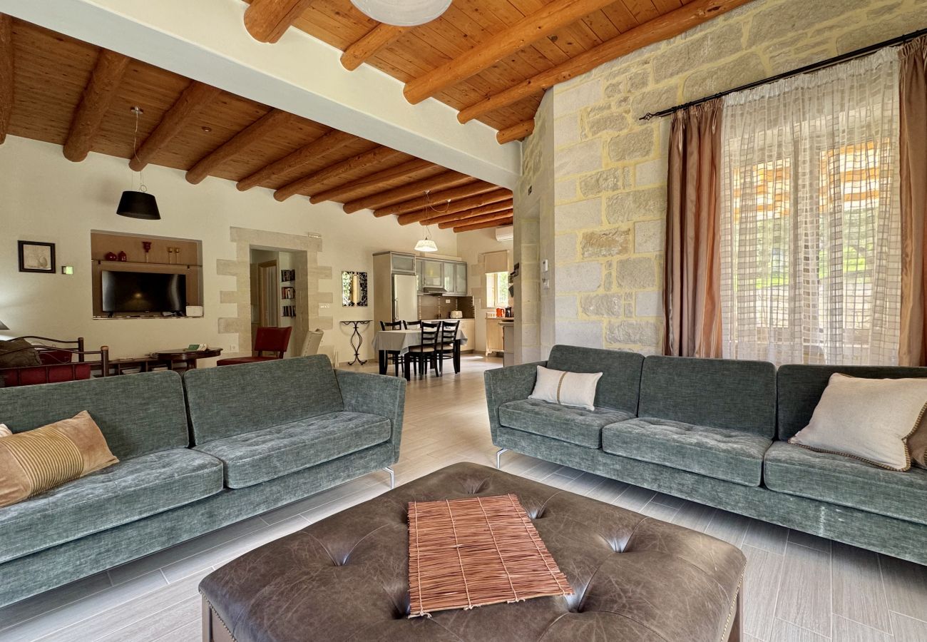 Villa in Vrises - Villa Olivia