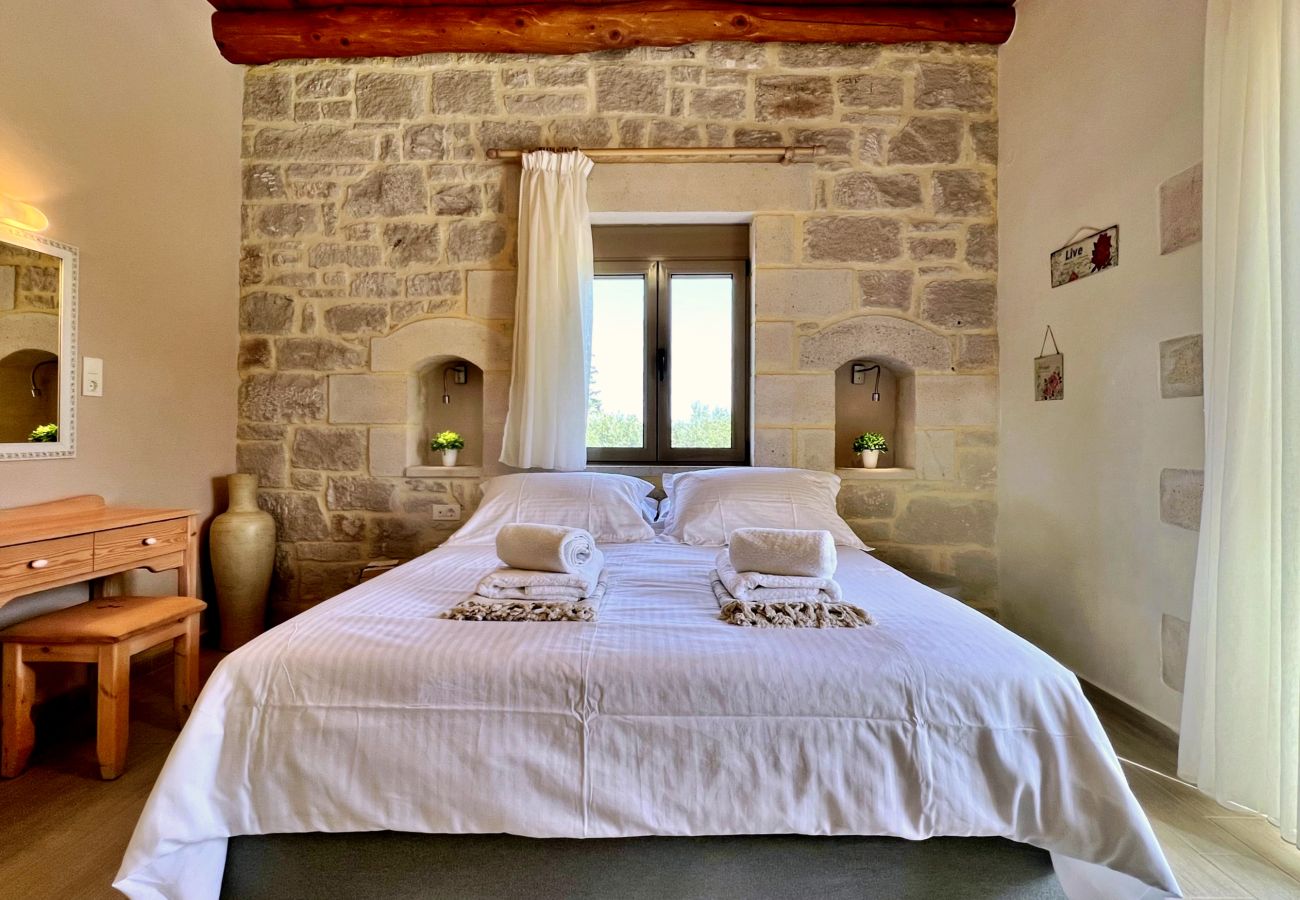 Villa in Vrises - Villa Olivia