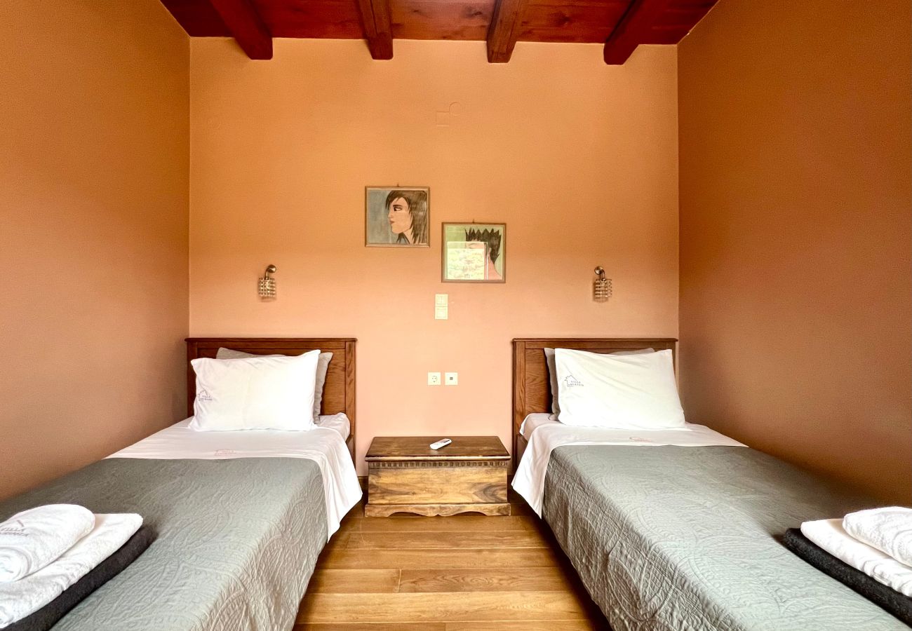 Villa in Armeni - Villa Amvrosia