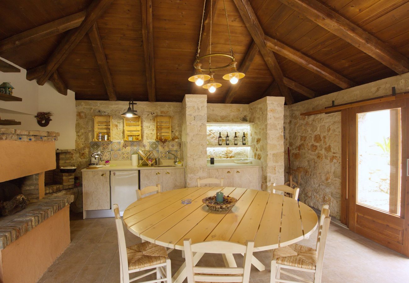 Villa in Armeni - Villa Amvrosia