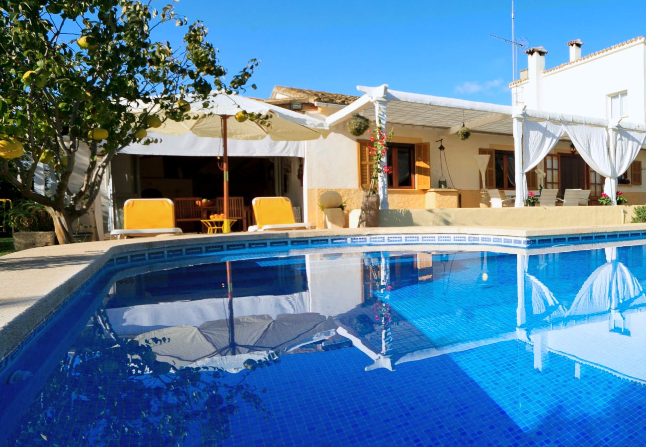 Villa in Santa Margalida - Cana Joana