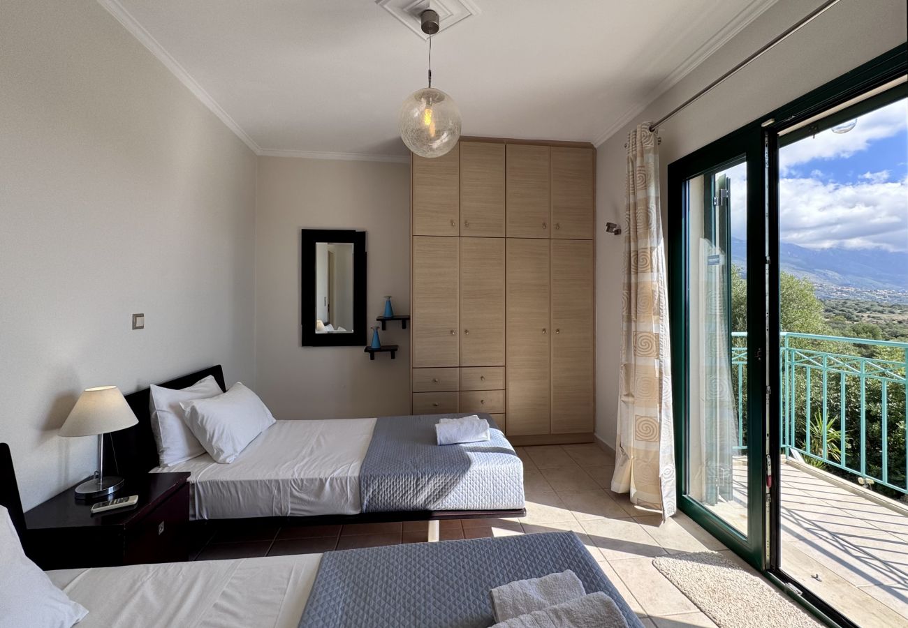 Villa in Karavados - Villa Yianna