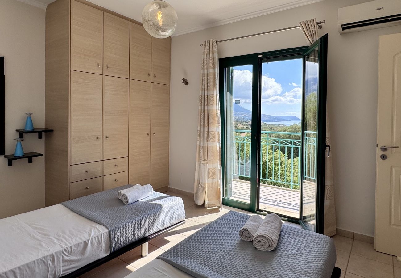 Villa in Karavados - Villa Yianna