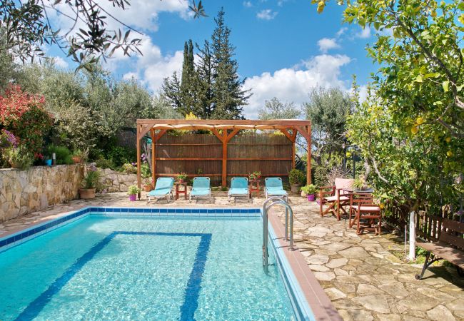 Villa in Armeni - Villa Toula Villa in Armeni - Villa Toula