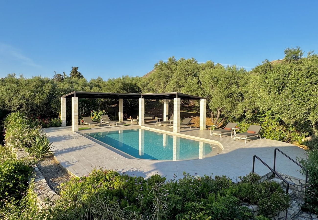 Villa in Almyrida - Villa Nynemia