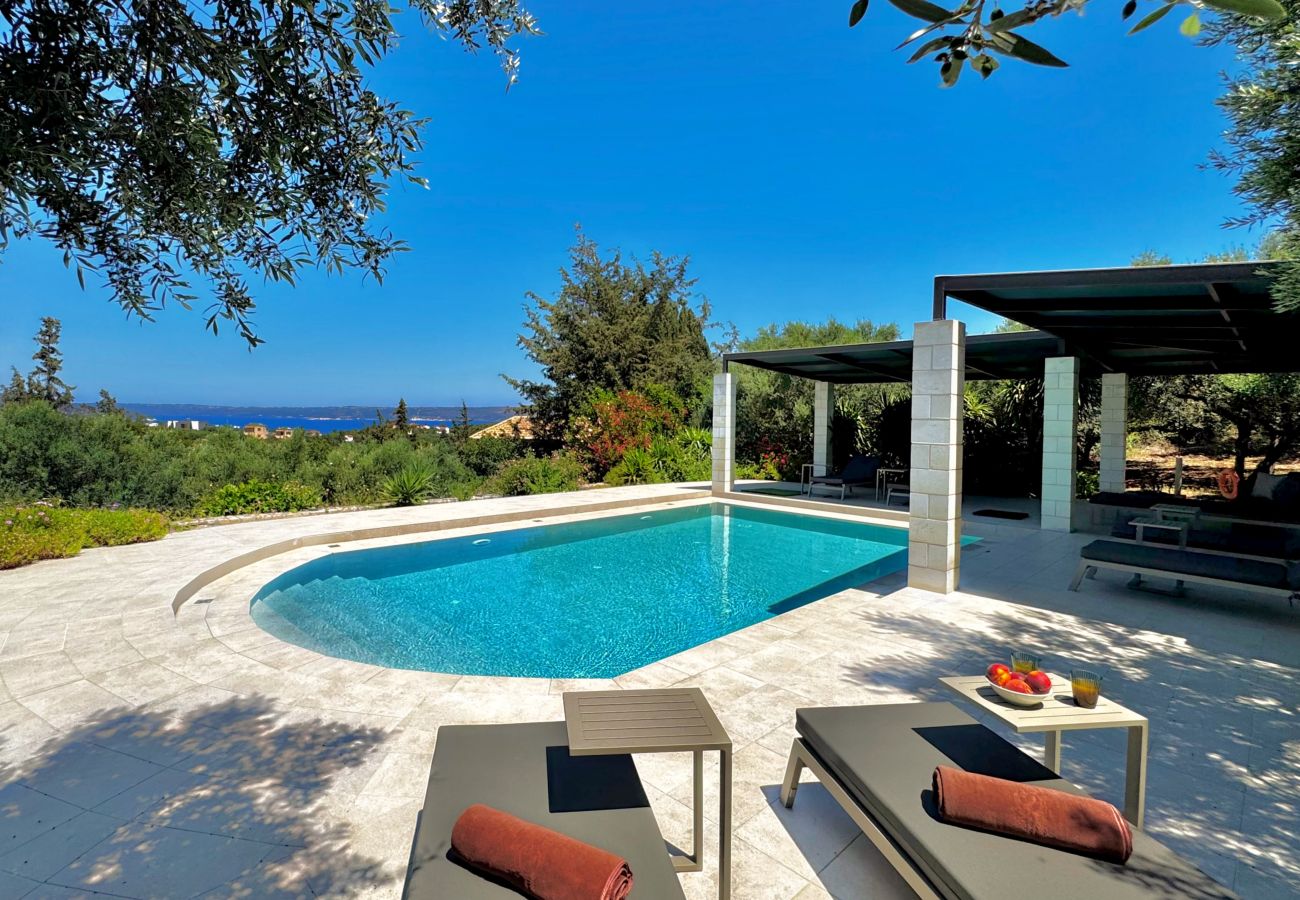 Villa in Almyrida - Villa Nynemia