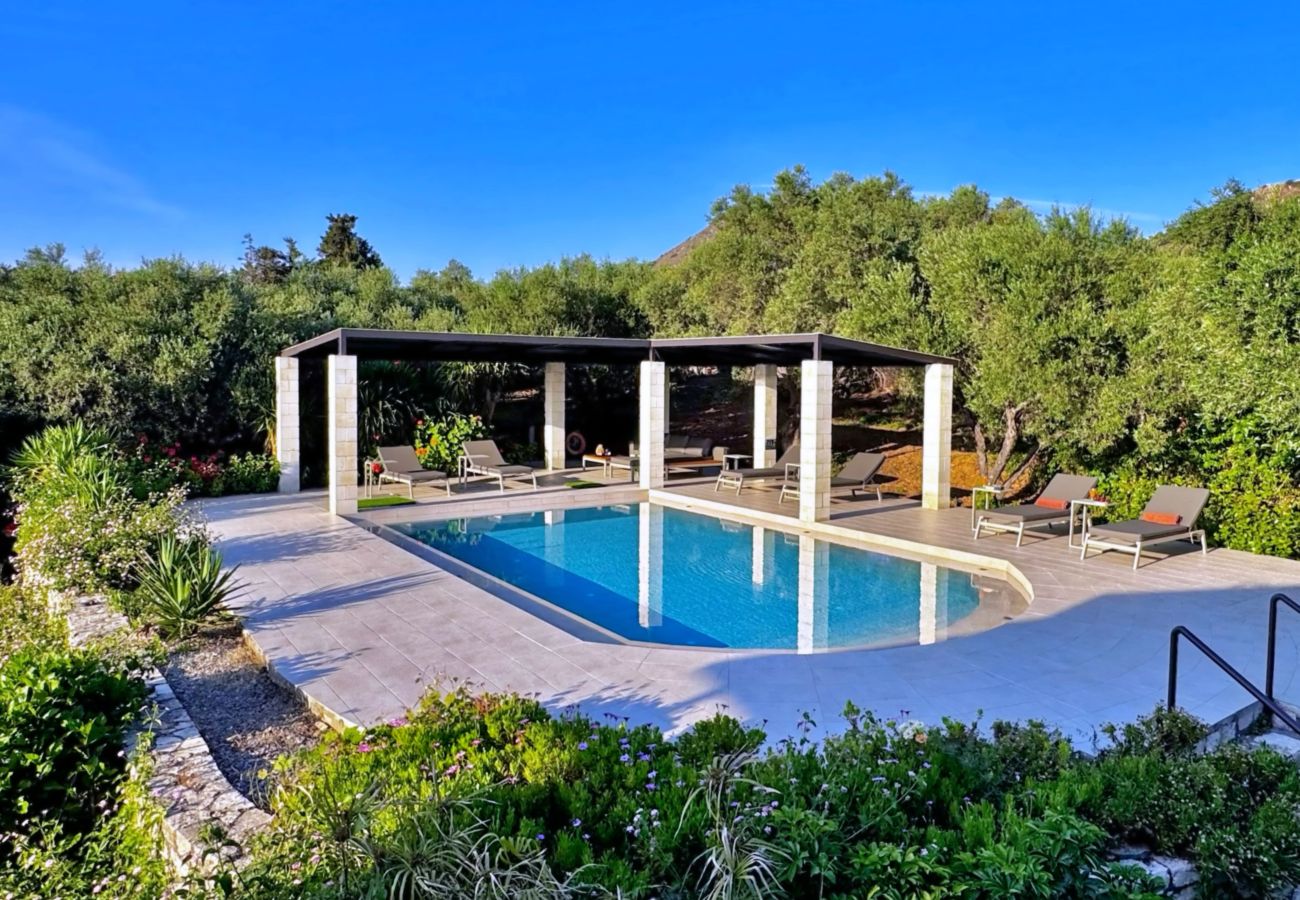 Villa in Almyrida - Villa Nynemia