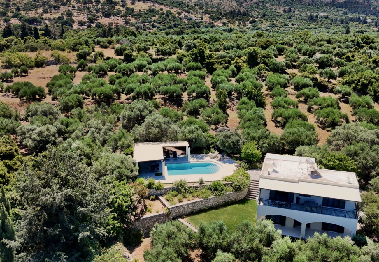 Villa in Almyrida - Villa Nynemia