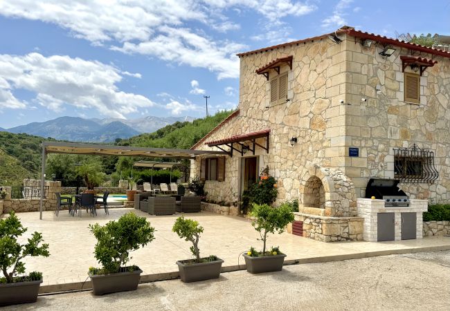 Villa in Stylos - Villa Vangelis Villa in Stylos - Villa Vangelis