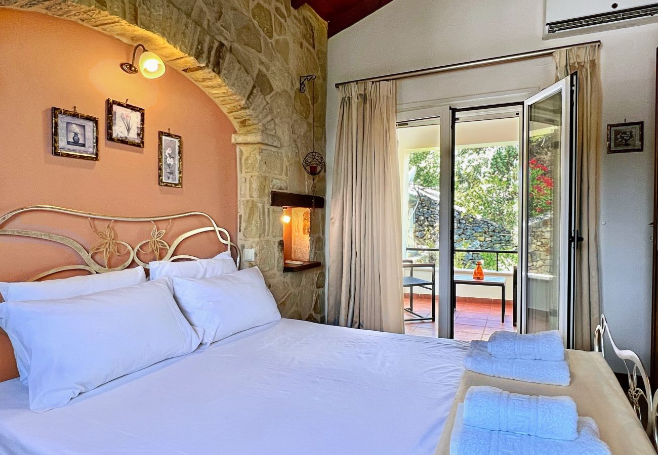 Villa in Vrises - Villa Avra