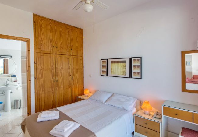 Ferienwohnung in Stalos - Rouladina Apt 3 Ferienwohnung in Stalos - Rouladina Apt 3