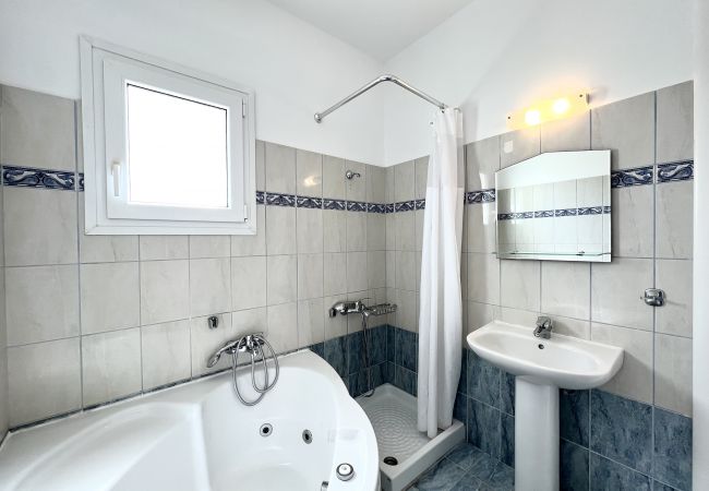 Villa in Spartia - Villa Kephalos Villa in Spartia - Villa Kephalos