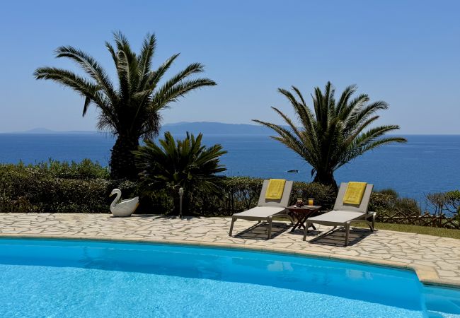 Villa in Spartia - Villa Kephalos Villa in Spartia - Villa Kephalos