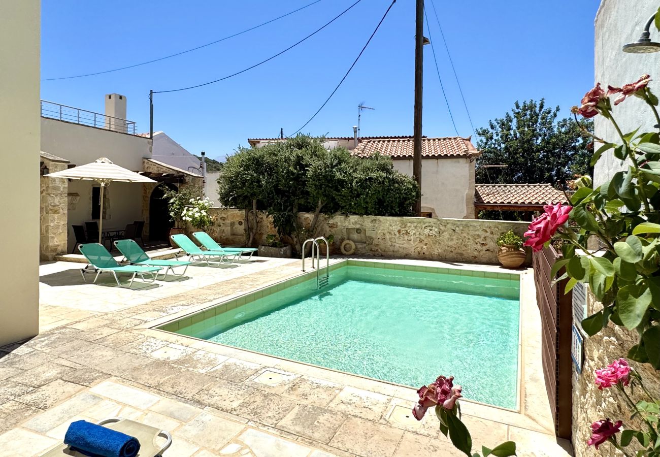 Villa in Plaka - Villa Argiro