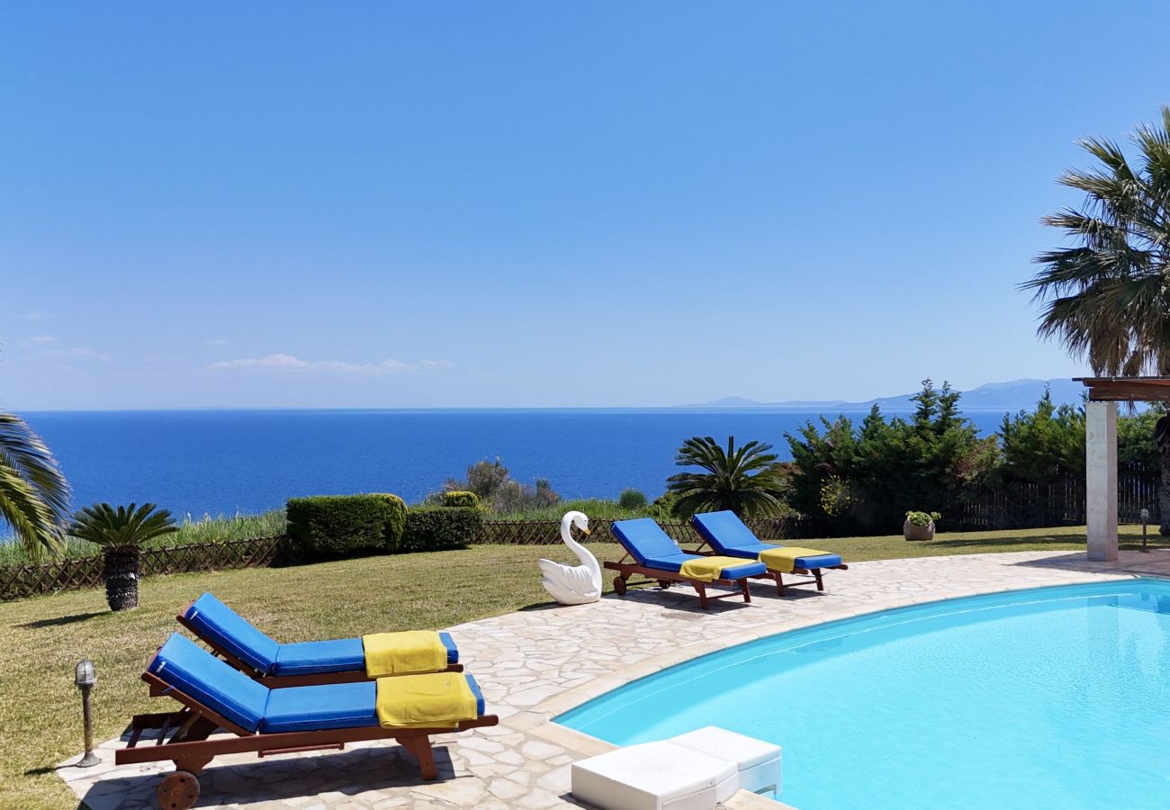Villa in Spartia - Villa Dionysos