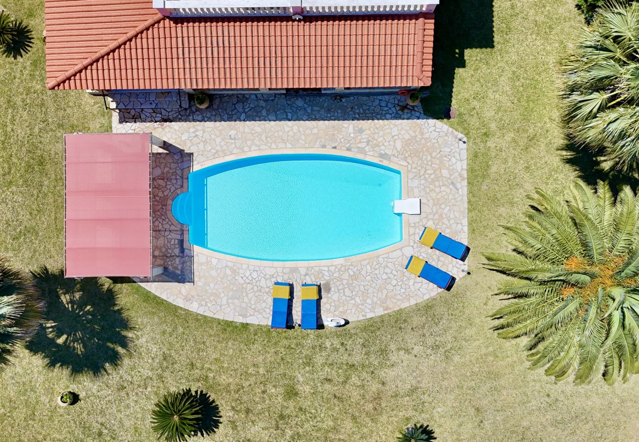 Villa in Spartia - Villa Dionysos