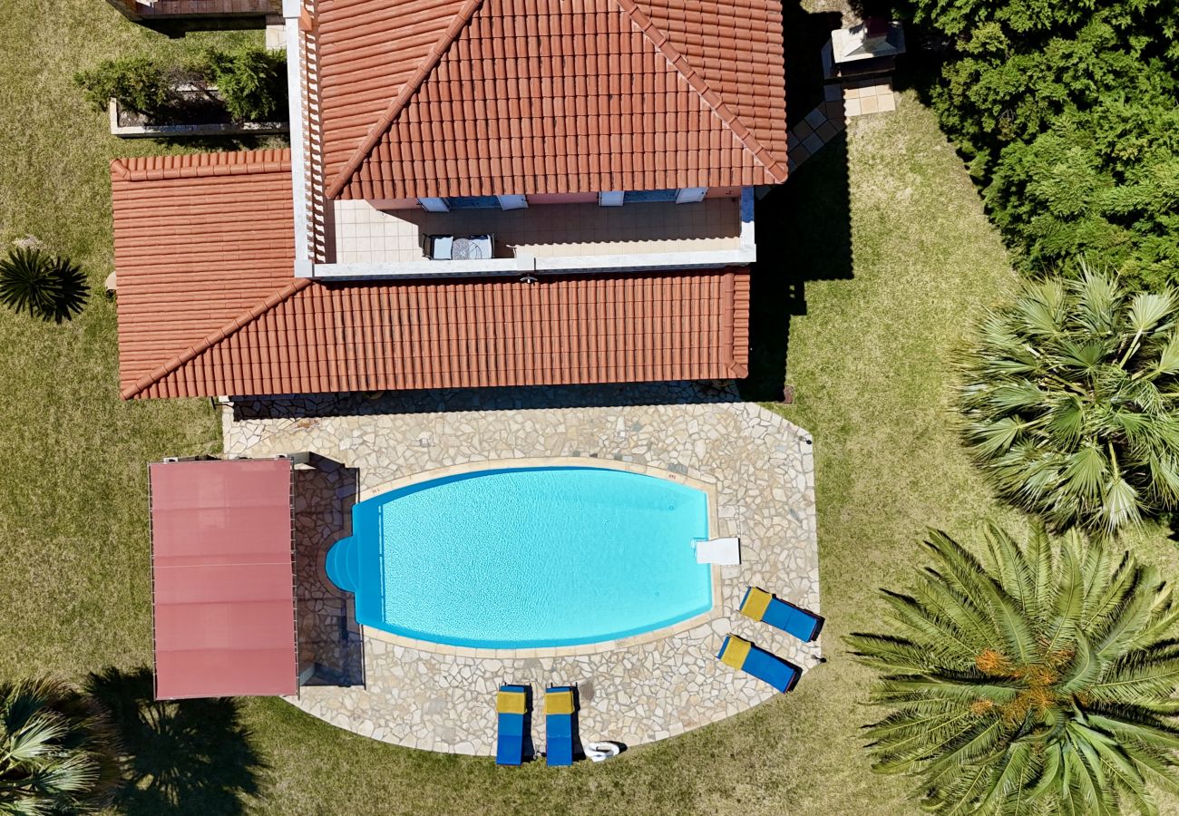 Villa in Spartia - Villa Dionysos