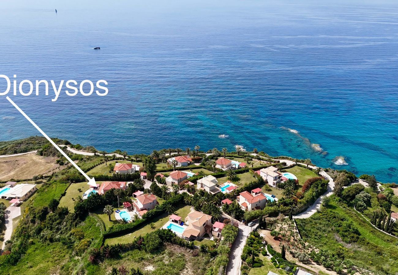 Villa in Spartia - Villa Dionysos