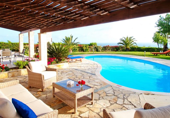 Villa in Spartia - Villa Anemos Villa in Spartia - Villa Anemos