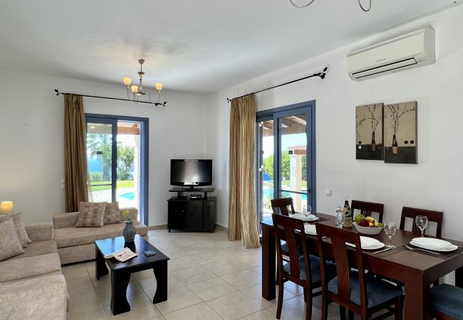 Villa in Spartia - Villa Anemos Villa in Spartia - Villa Anemos