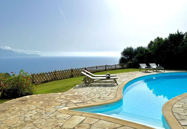 Villa in Spartia - Villa Afroditi Villa in Spartia - Villa Afroditi