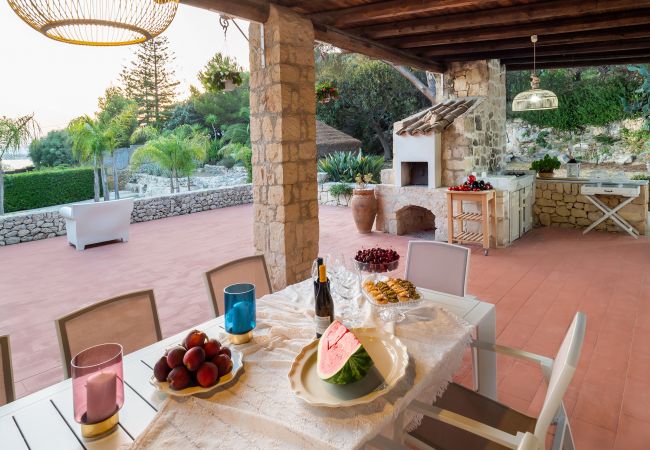 Villa in Syracuse - Villa Maddalena Villa in Syracuse - Villa Maddalena