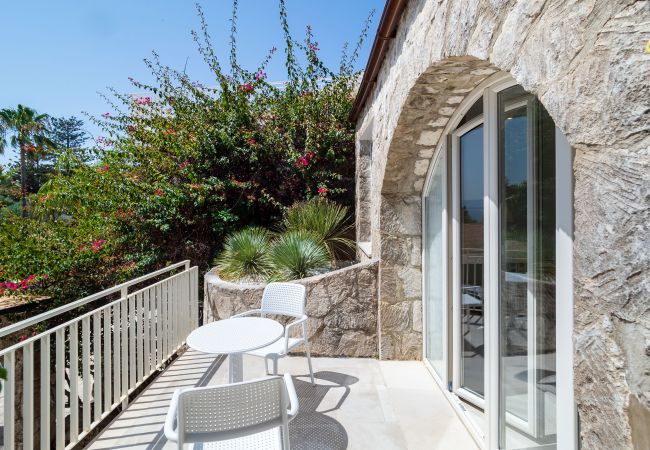 Villa in Syracuse - Villa Maddalena Villa in Syracuse - Villa Maddalena