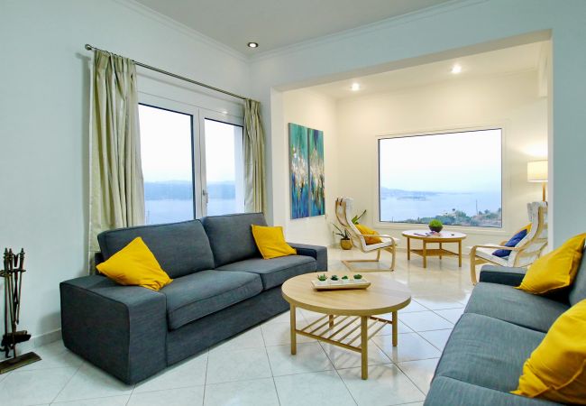 Villa in Megala Chorafia - Villa Nikos Villa in Megala Chorafia - Villa Nikos