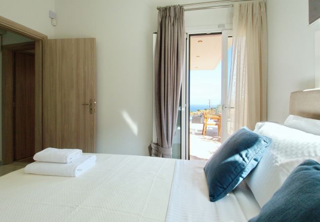 Villa in Megala Chorafia - Villa Nikos Villa in Megala Chorafia - Villa Nikos