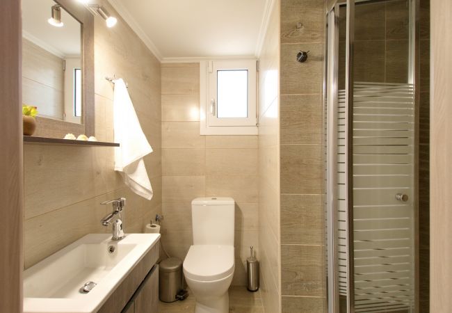 Villa in Megala Chorafia - Villa Nikos Villa in Megala Chorafia - Villa Nikos