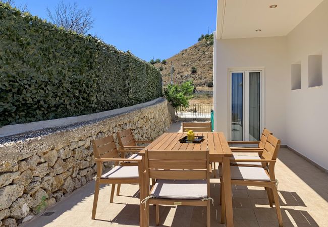 Villa in Megala Chorafia - Villa Nikos Villa in Megala Chorafia - Villa Nikos