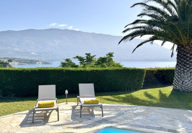 Villa in Spartia - Villa Hephaestus Villa in Spartia - Villa Hephaestus