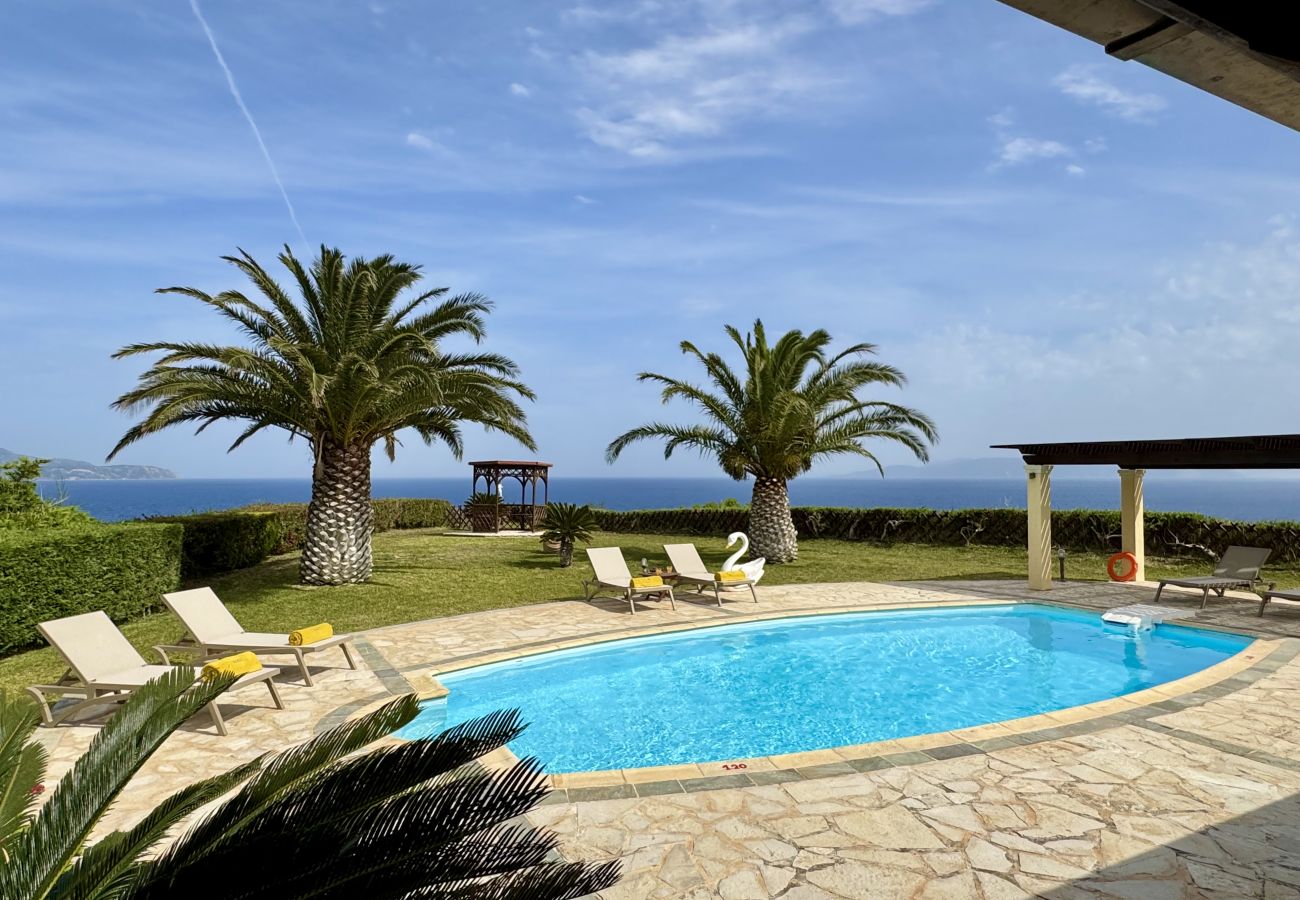 Villa in Spartia - Villa Hephaestus