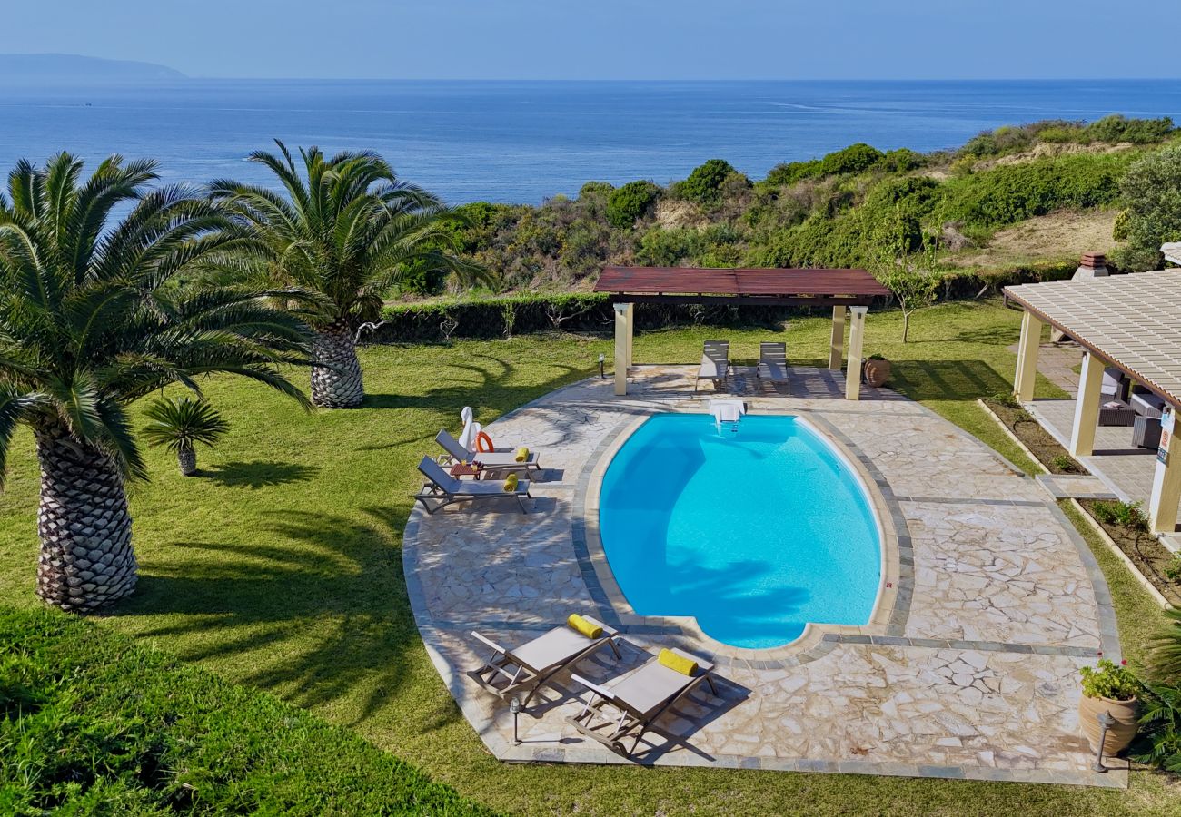 Villa in Spartia - Villa Hephaestus