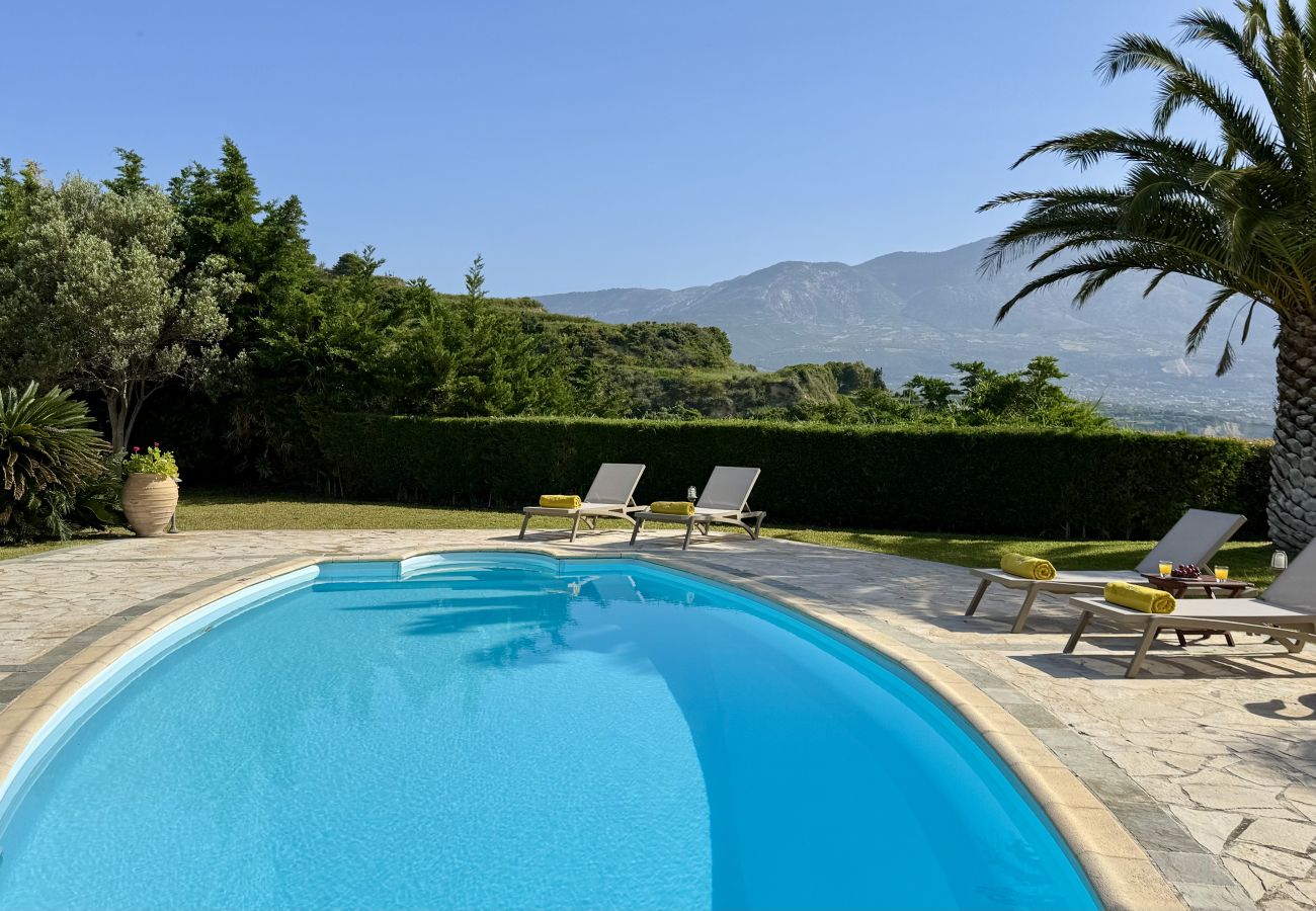 Villa in Spartia - Villa Hephaestus