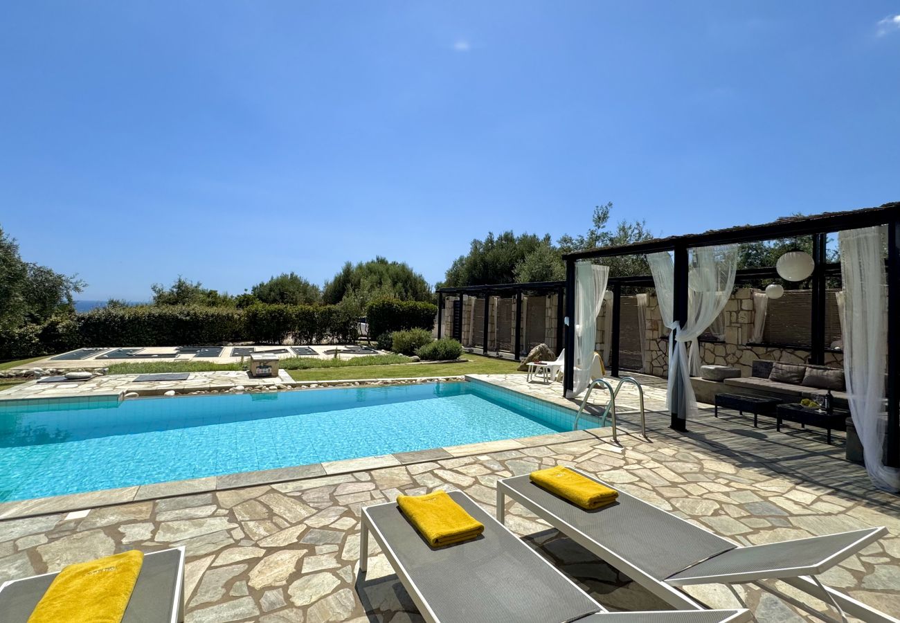 Villa in Lourdas - Villa Minetti