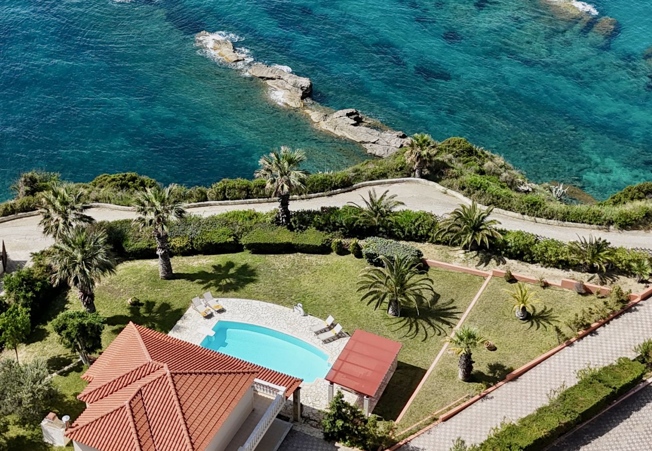 Villa in Spartia - Villa Apollon