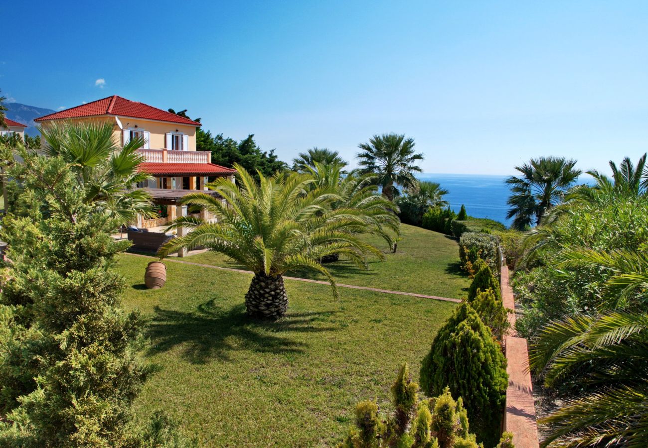 Villa in Spartia - Villa Apollon