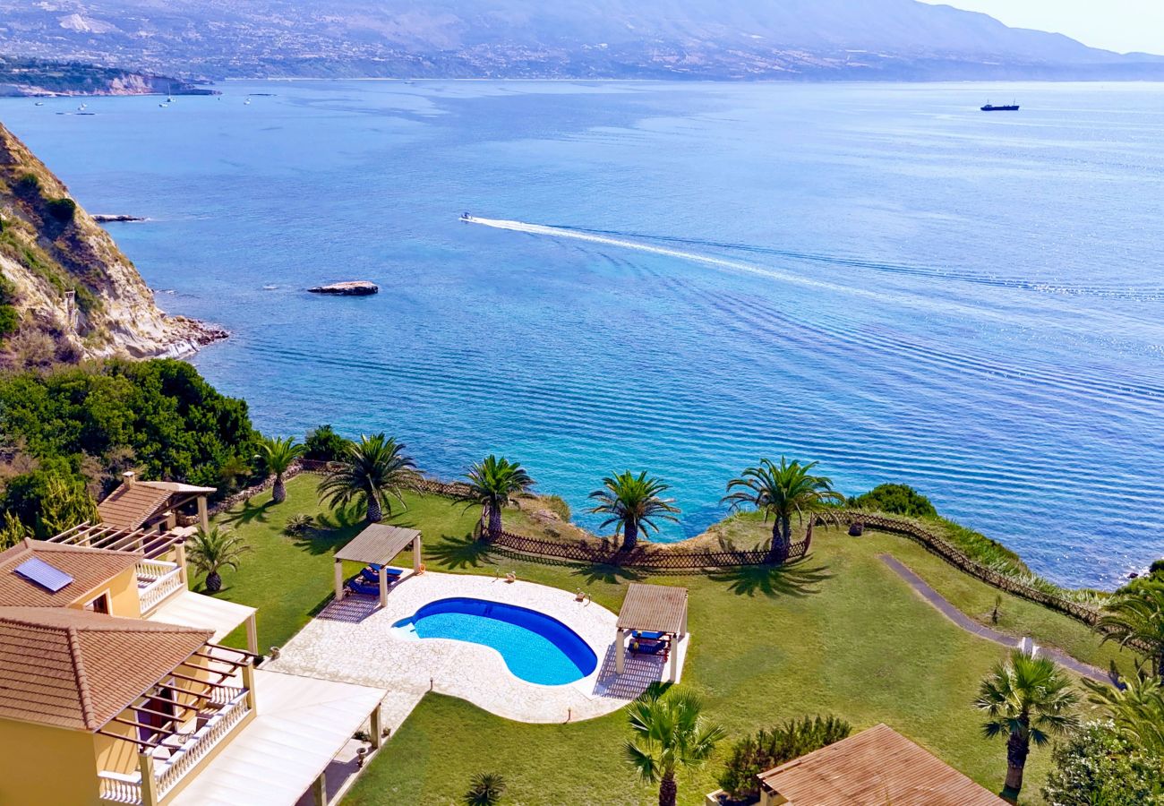 Villa in Spartia - Villa Alexandros
