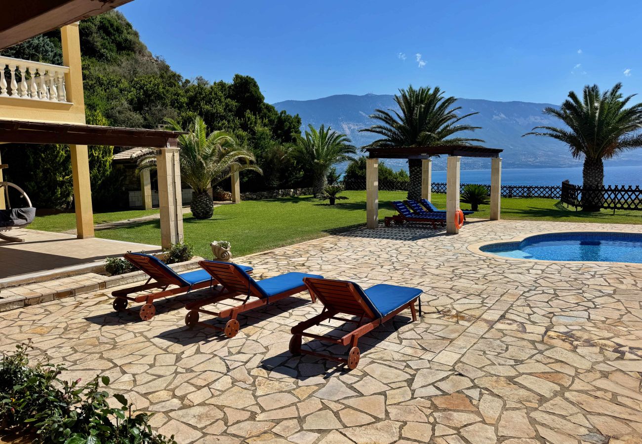 Villa in Spartia - Villa Alexandros