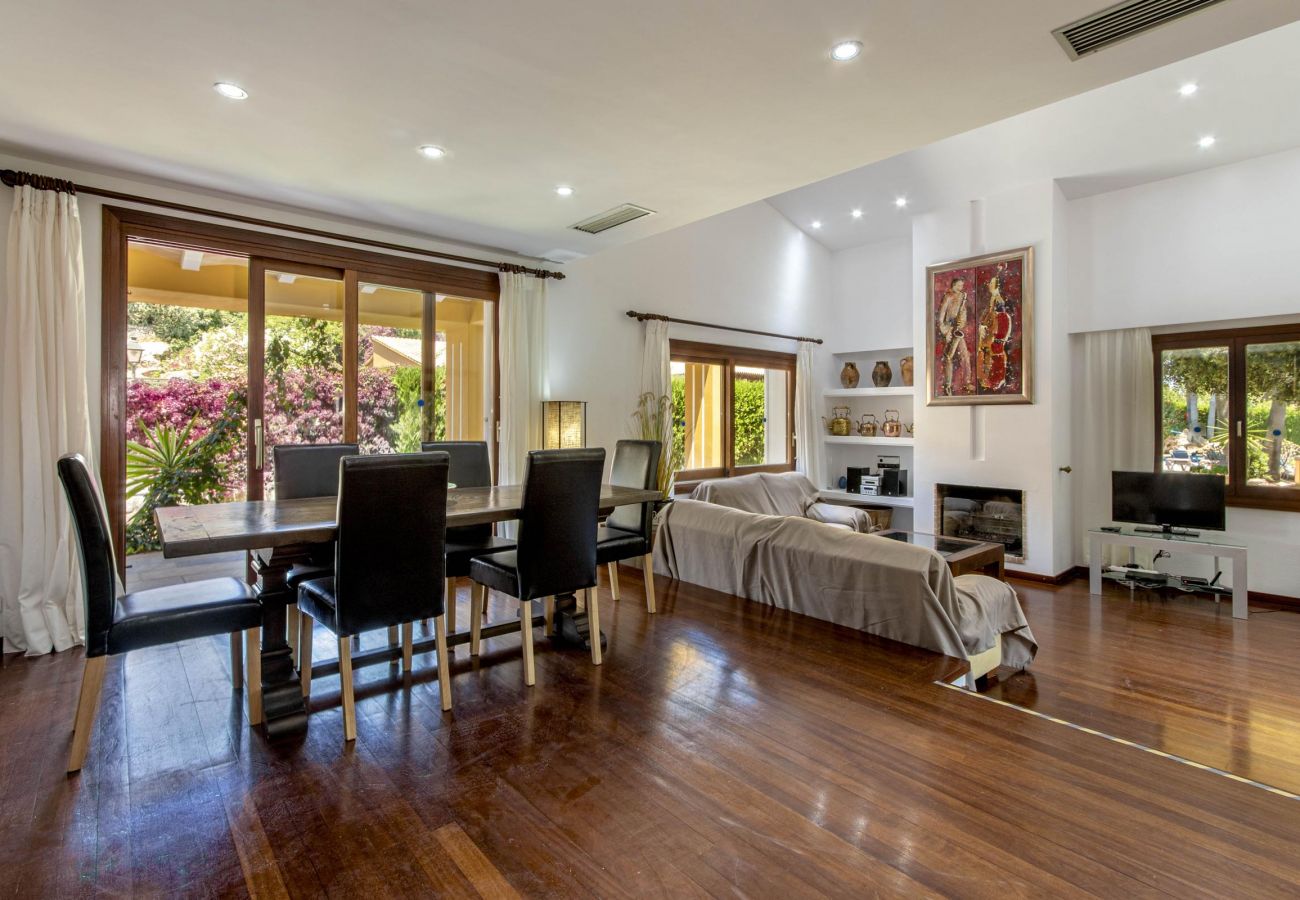 Villa in Cala San Vicente - Villa Formosa