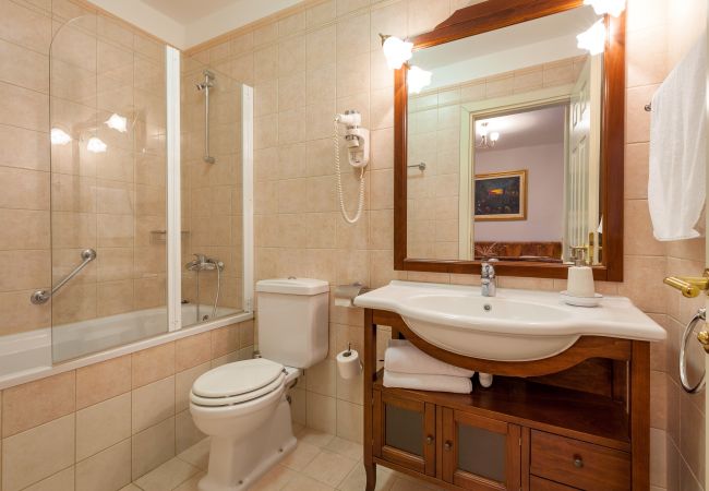 Villa in Sumartin - Villa Mir Vami Villa in Sumartin - Villa Mir Vami