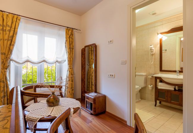 Villa in Sumartin - Villa Mir Vami Villa in Sumartin - Villa Mir Vami